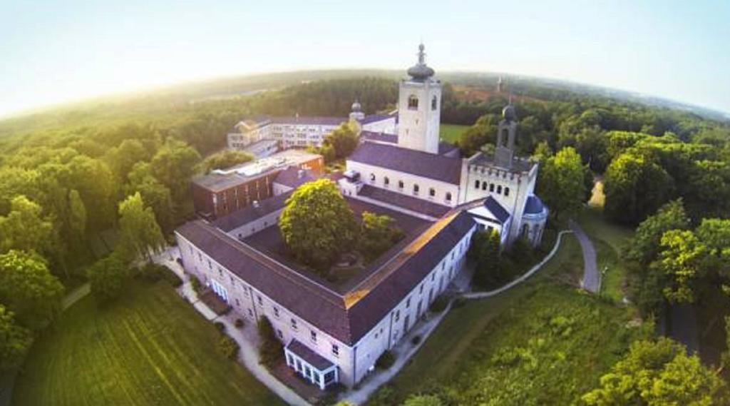 Leerhotel Het Klooster Амерсфорт Екстериор снимка